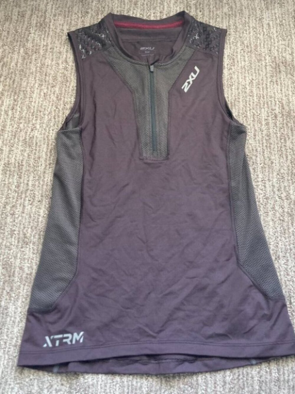 Men's Small 2XU XTRM Multifusion Compression Triathlon Tank Singlet Purple